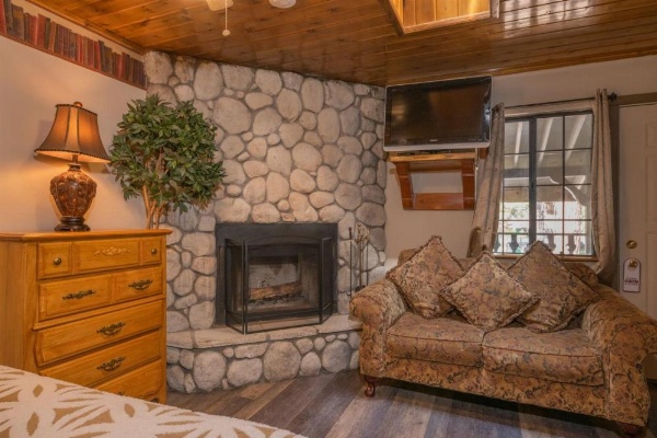 Black Forest Lodge image 115