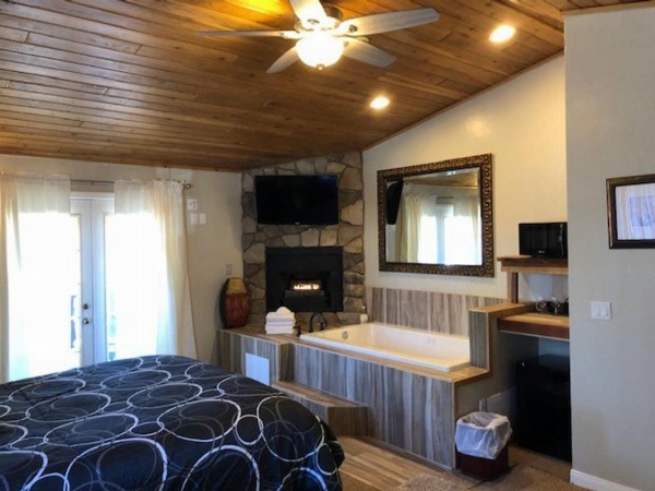 Black Forest Lodge image 133