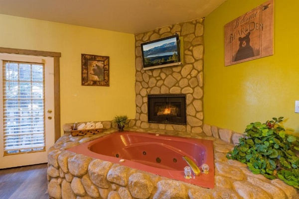 Black Forest Lodge image 165