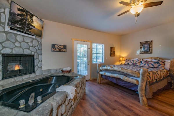 Black Forest Lodge image 177