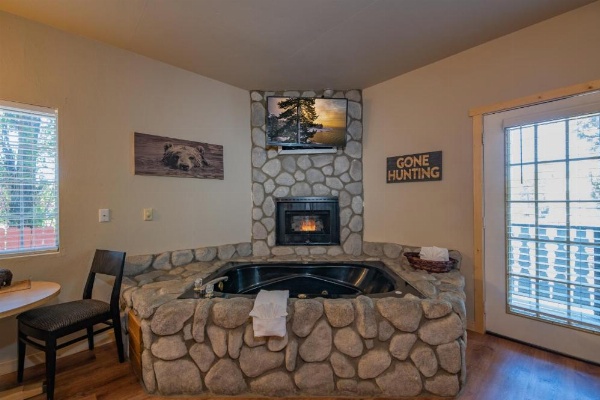 Black Forest Lodge image 178
