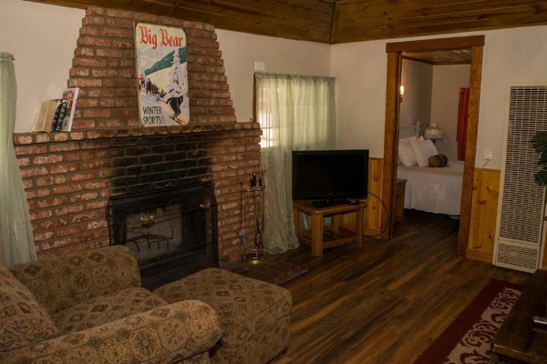 Black Forest Lodge image 9